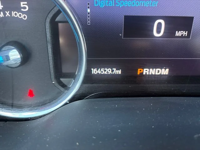 Used 2022 White Metallic Ford Lariat image 3