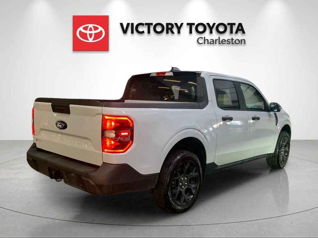 Used 2025 White Ford XLT image 7