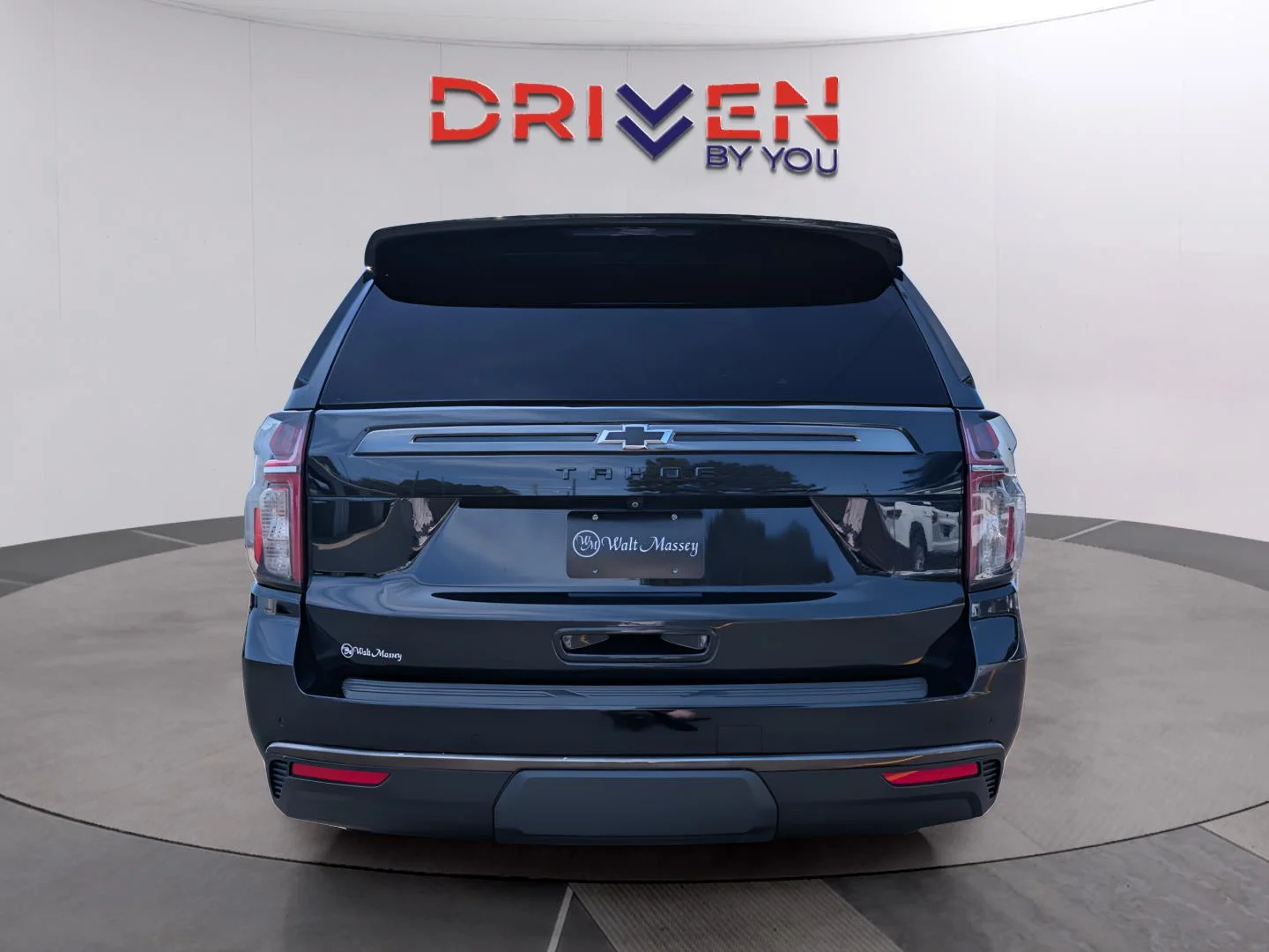 Used 2022 Black Chevrolet Z71 image 4