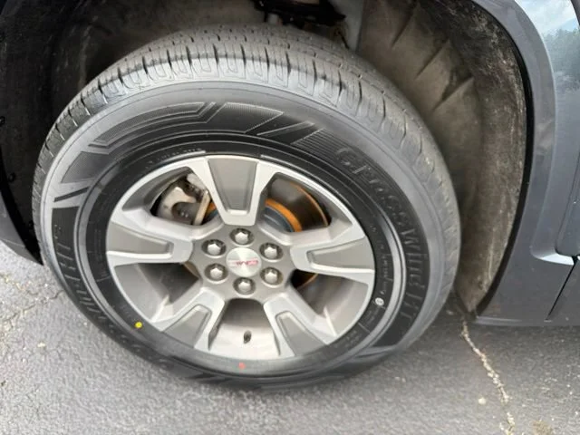 Used 2019 DARK SKY METALLIC GMC Denali image 11