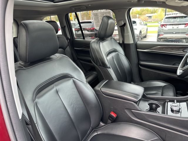 Used 2024 Red Jeep Limited image 16