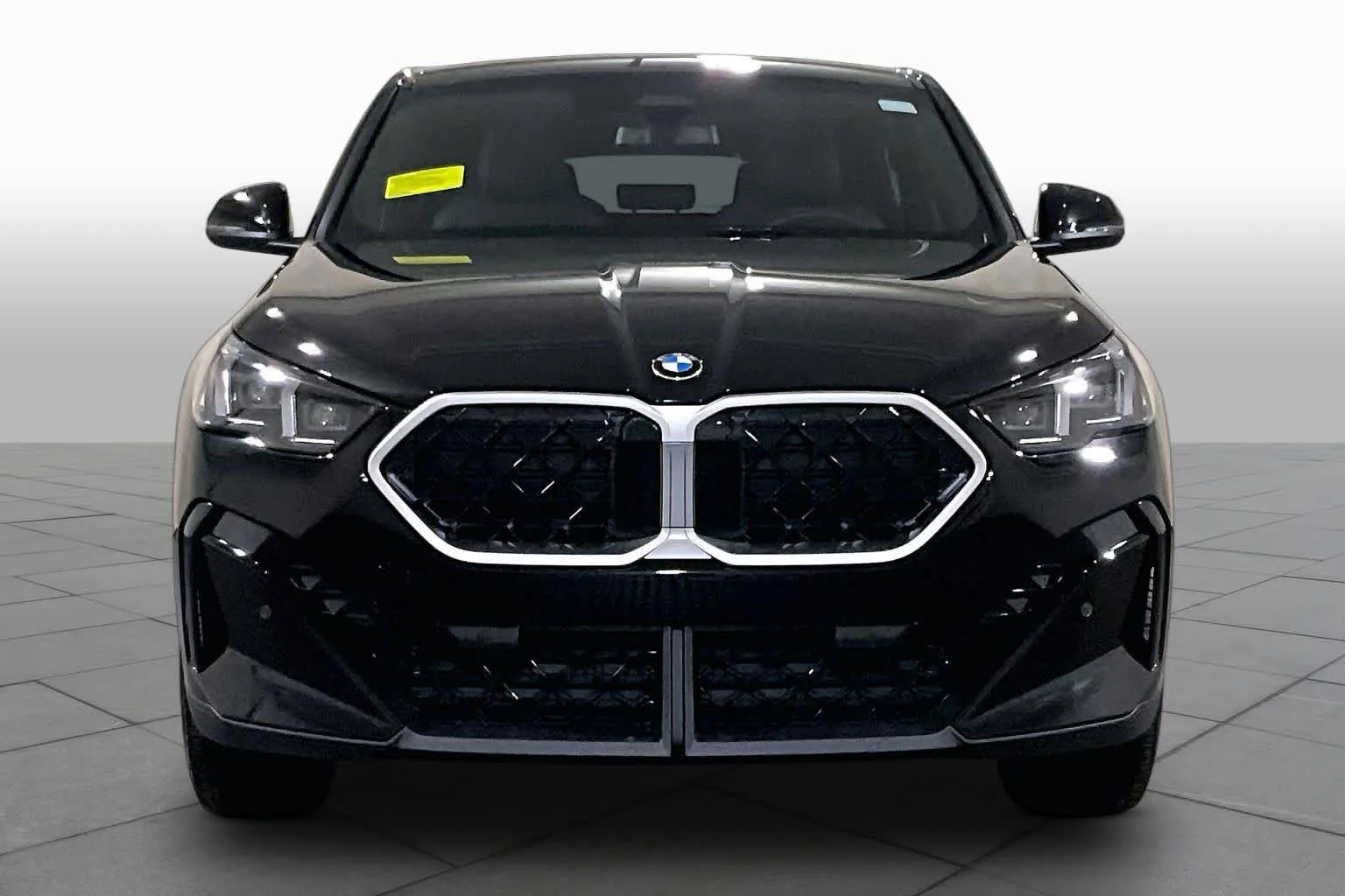New 2026 Jet Black BMW xDrive28i image 2