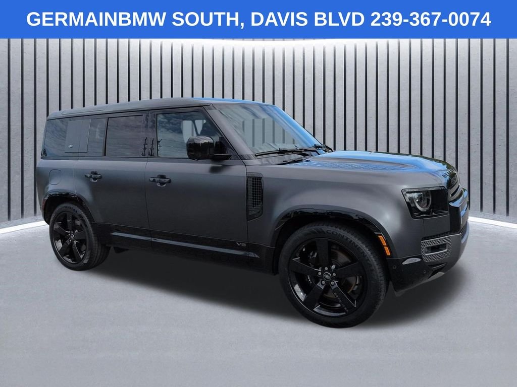 Used 2024 Carpathian Gray Premium Metallic Land Rover Carpathian Edition image 3