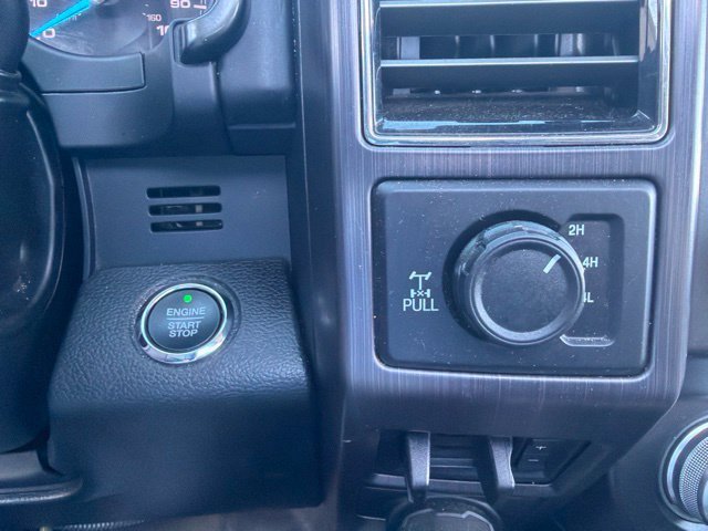 Used 2020 White Ford Limited image 20