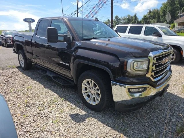 Used 2019 Deep Mahogany Metallic GMC SLE image 2