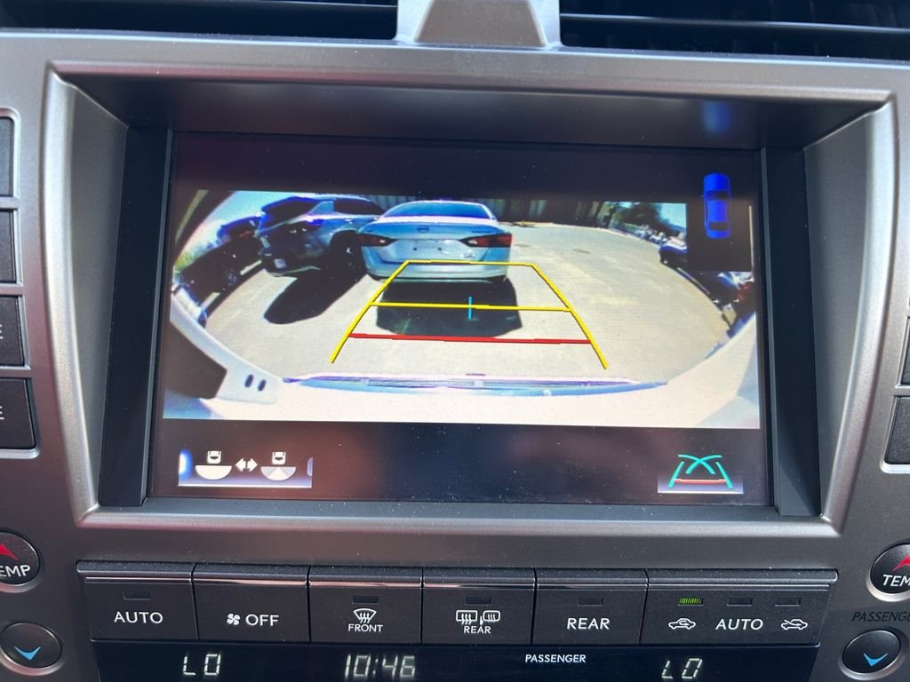Used 2021  Lexus 460 Luxury image 26