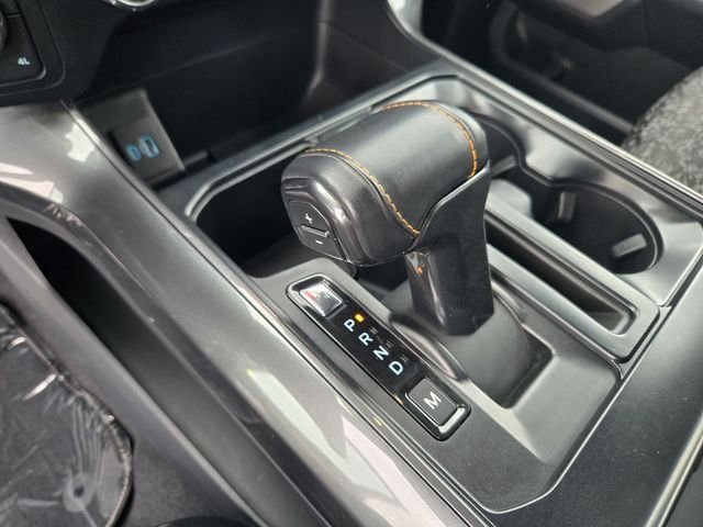 Used 2023  Ford Tremor image 14