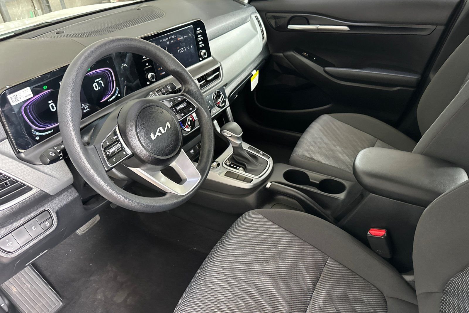 Used 2026 White Kia LX image 10