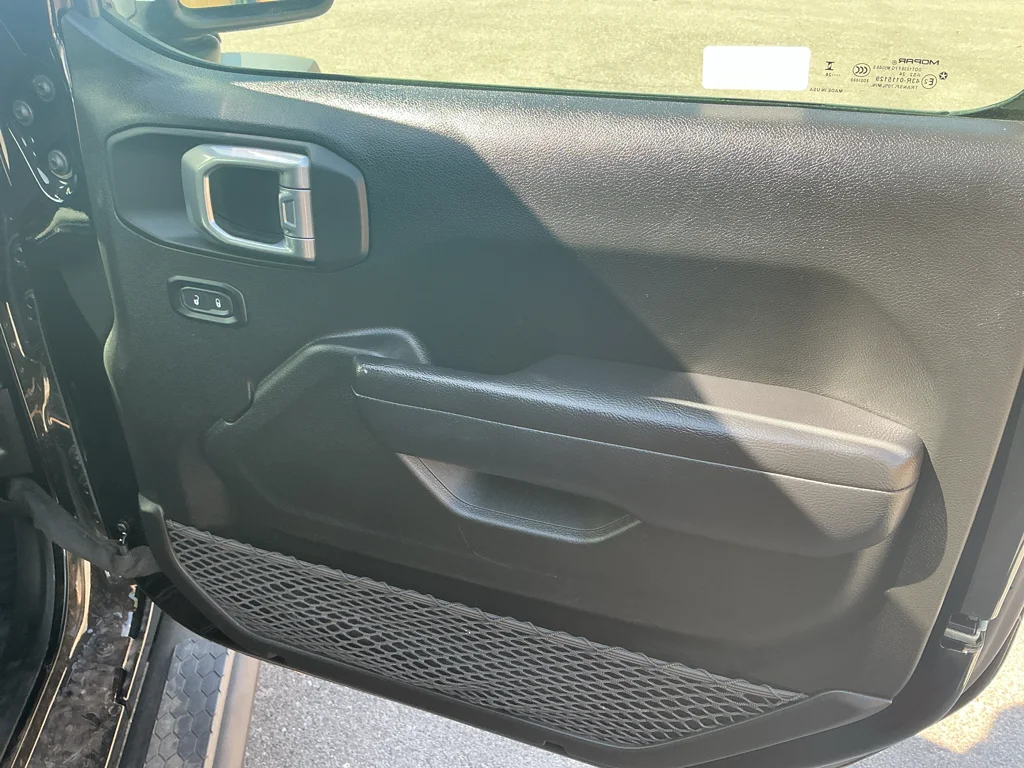 Used 2024 Black Clearcoat Jeep Sport S image 5