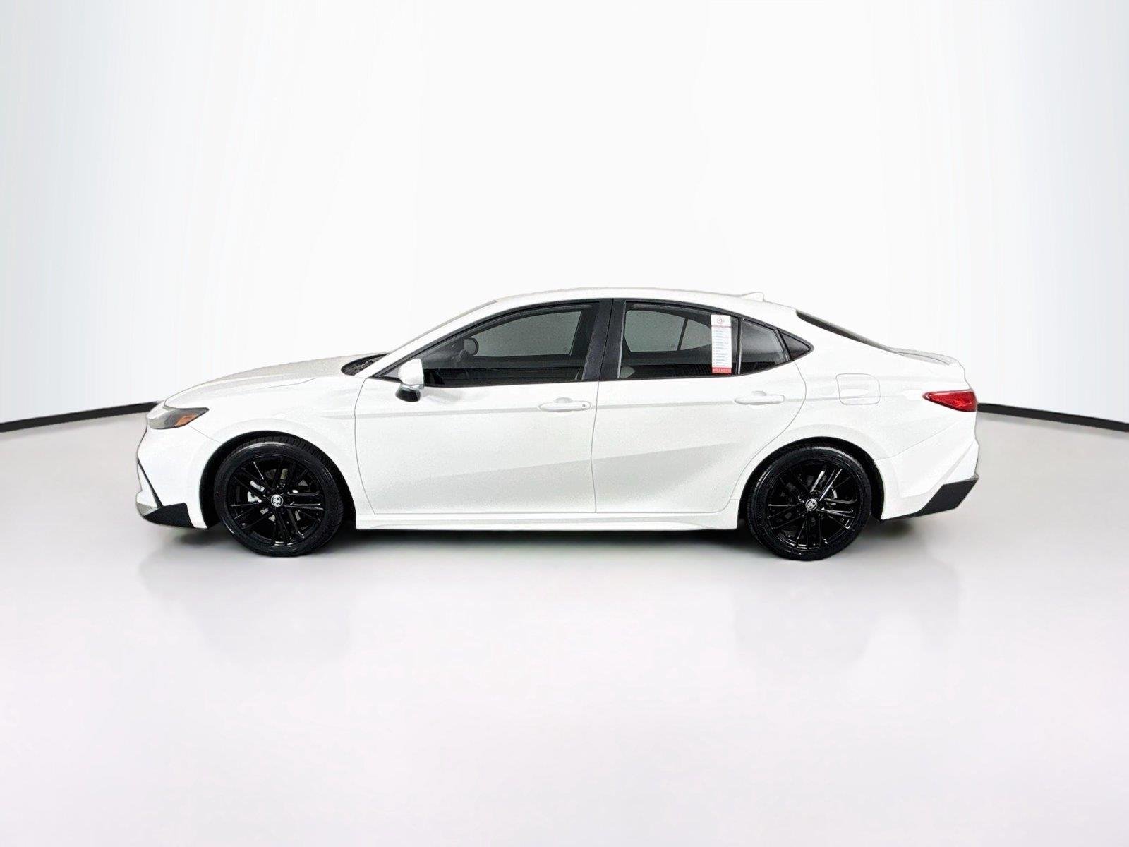 Certified Used 2025 Ice Cap Toyota SE image 13