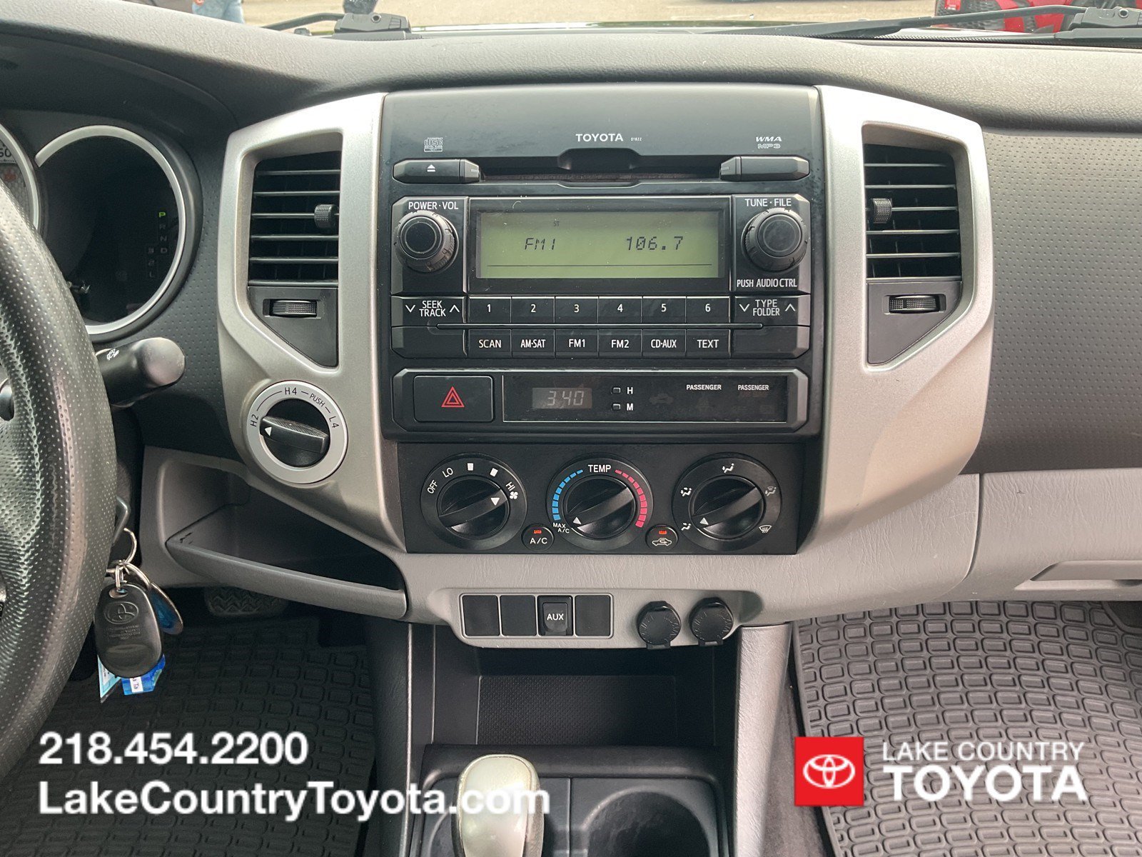 Used 2012 GREY METALLIC Toyota Base image 17