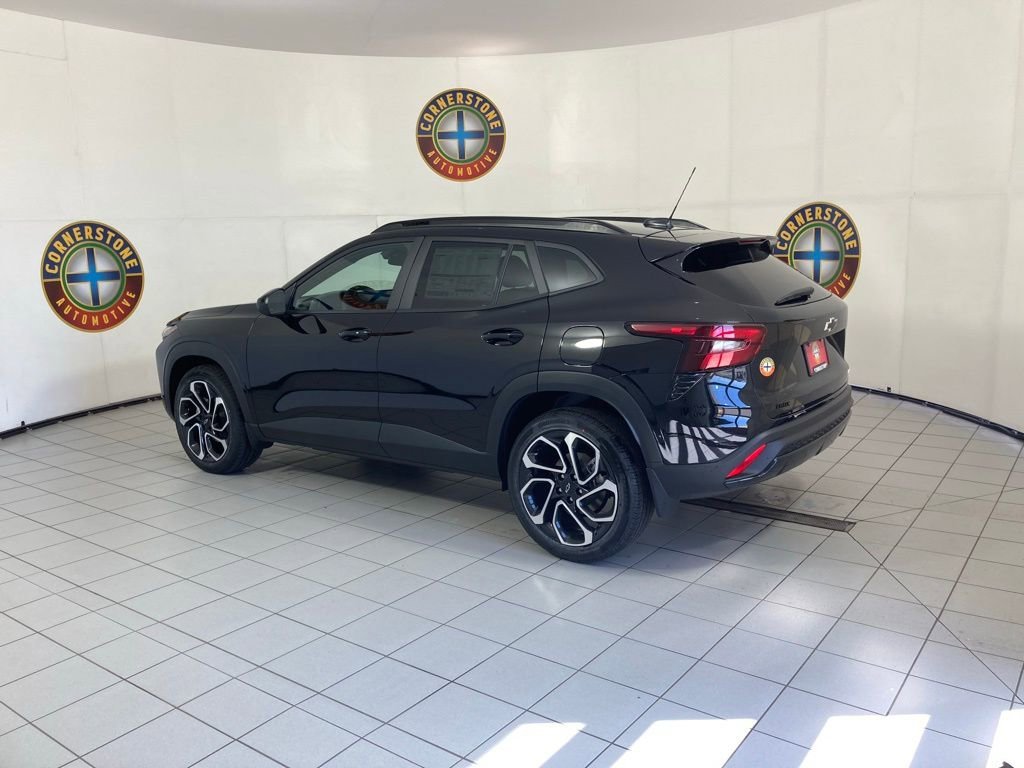 New 2026 Mosaic Black Metallic Chevrolet 2RS image 22