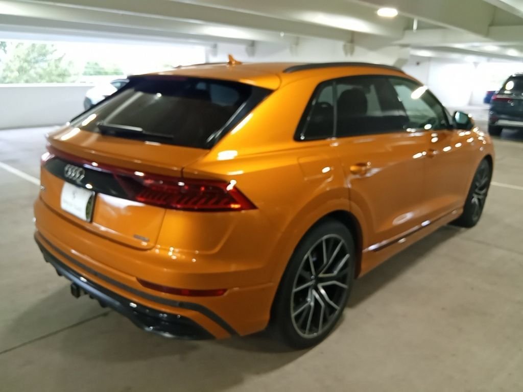 Used 2019  Audi 3.0T Prestige image 4