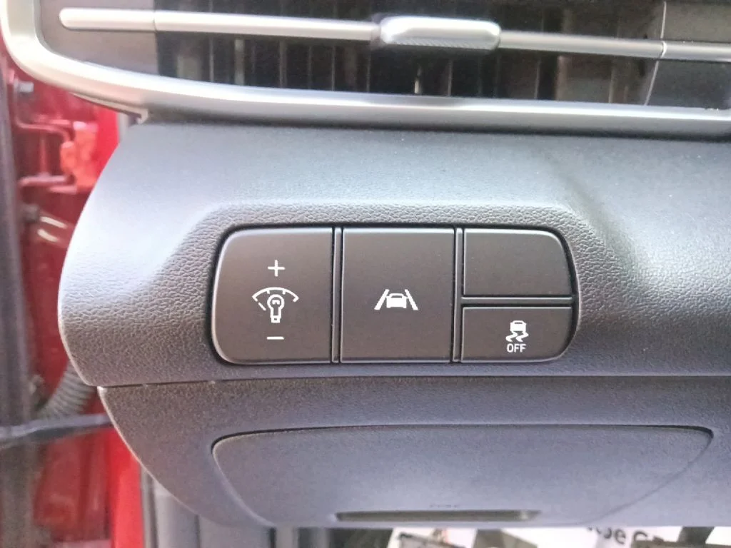 Used 2023 Red Hyundai Limited image 17