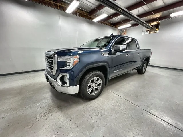 Used 2019 Blue GMC SLT image 4