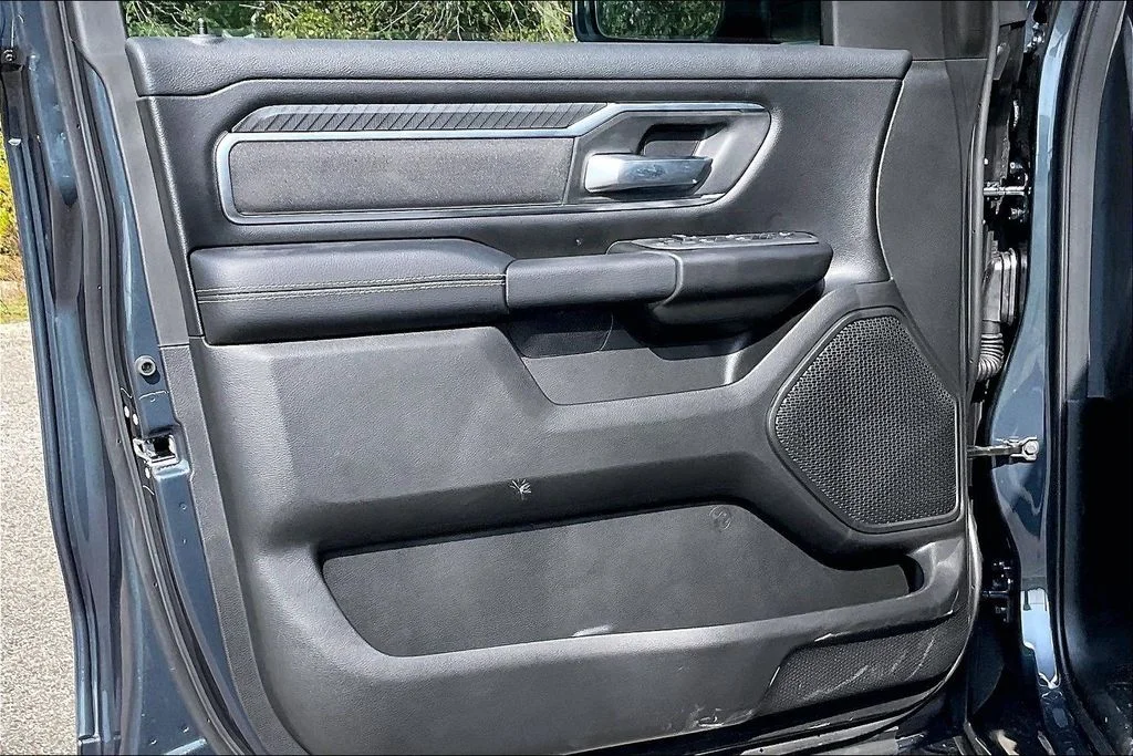 New 2026 Forged Blue Metallic Exterior Paint RAM Big Horn/Lone Star image 13