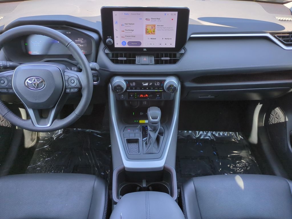 Used 2023  Toyota Limited image 16