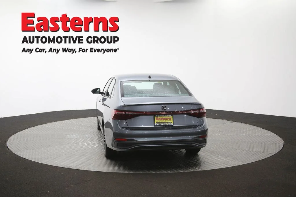 Used 2025 Gray Volkswagen 1.5T Sport image 35