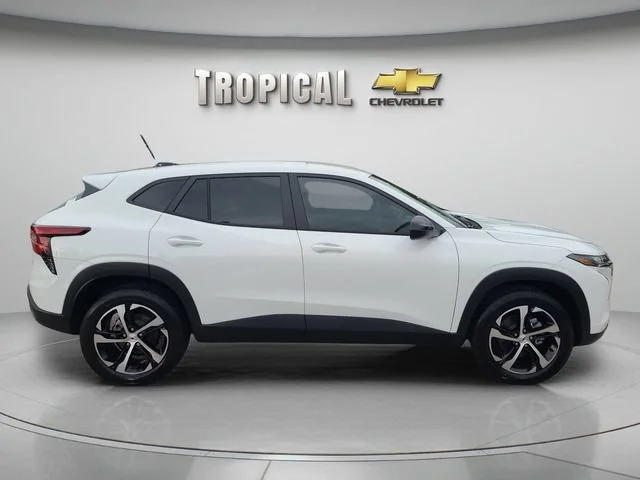 2026 Chevrolet Trax RS - Photo 6