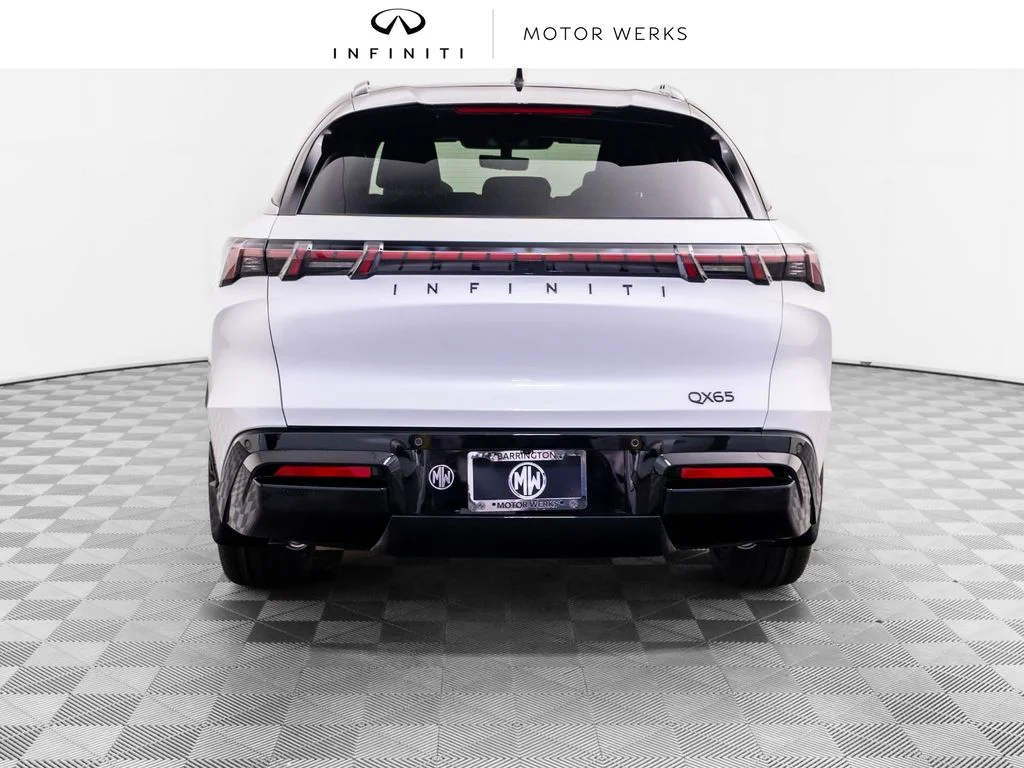 New 2027 Black INFINITI Autograph image 4