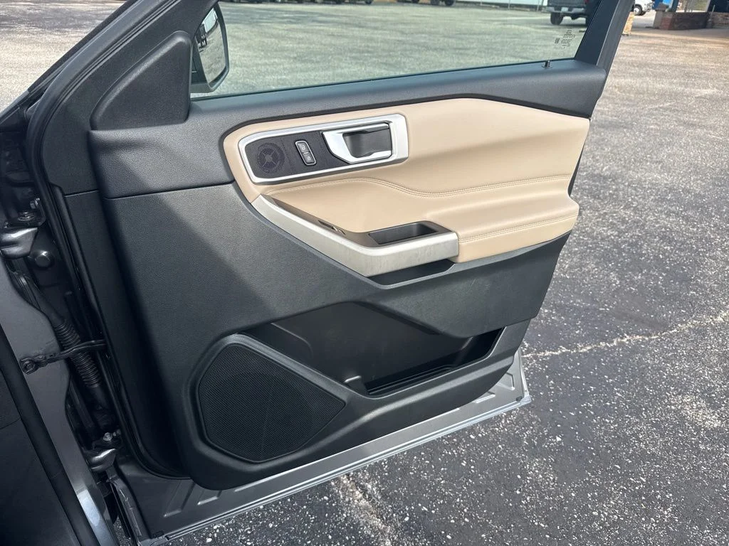 2023 Ford Explorer XLT - Photo 26