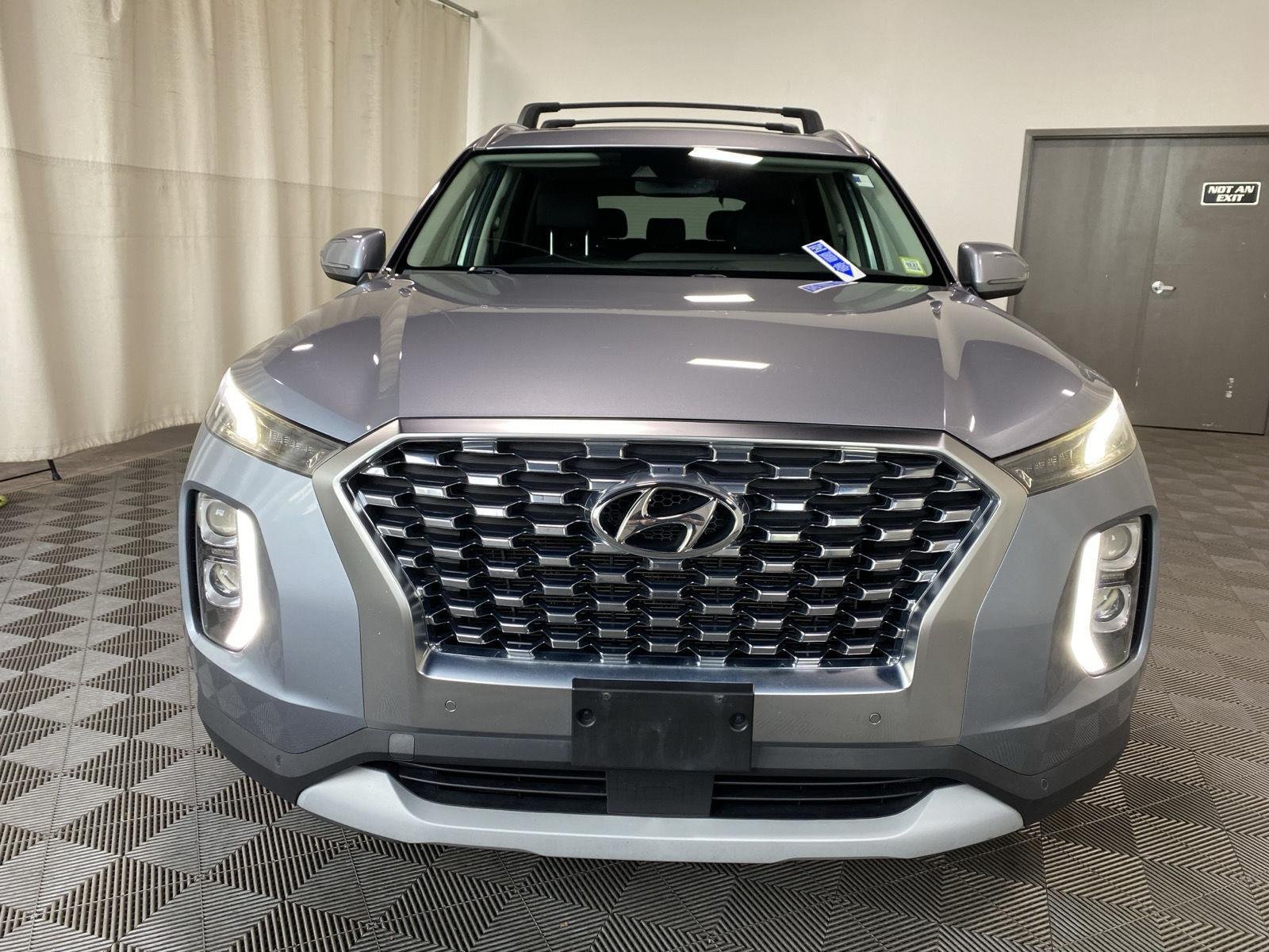 Used 2020 Lagoon Silver Hyundai SEL image 2