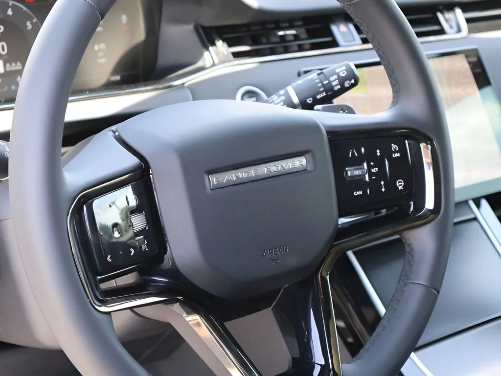 2026 Land Rover Range Rover Evoque Dynamic SE - Photo 18