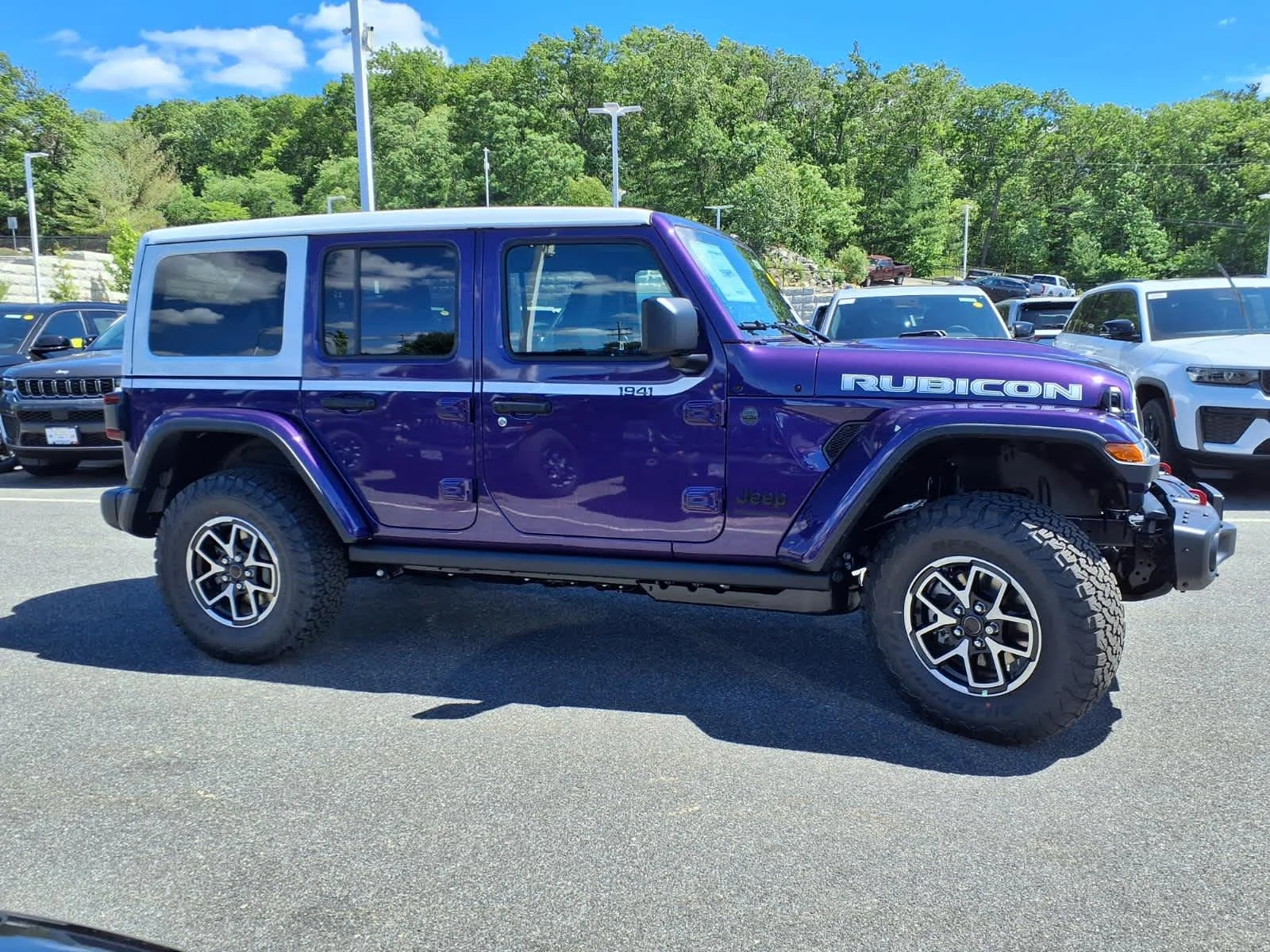New 2026 Reign Jeep Rubicon image 6