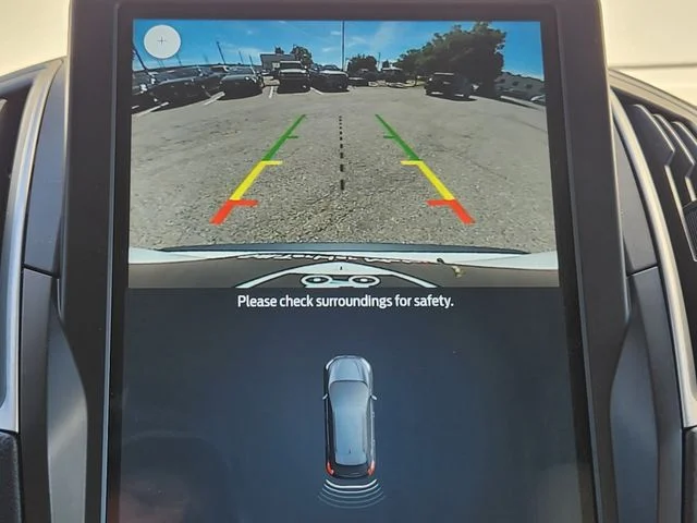 Used 2024 White Ford SEL image 23