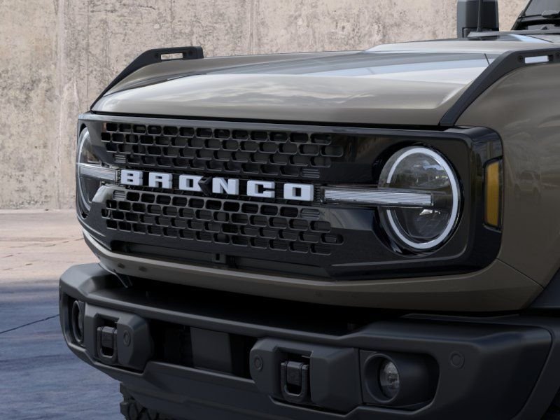 New 2026 Gray Ford Badlands image 19