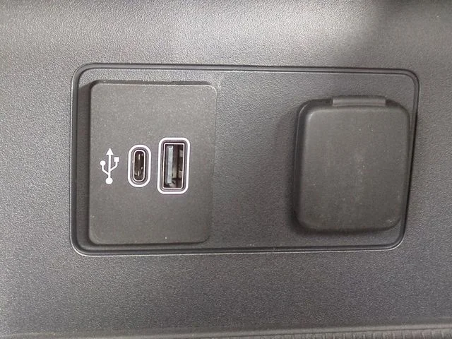 New 2026 Carbonized Gray Metallic Ford Tremor® image 23