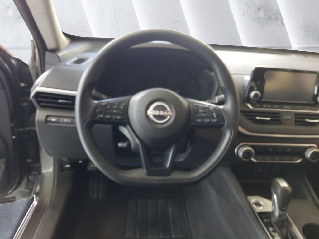 Used 2023 Gray Nissan 2.5 S image 9