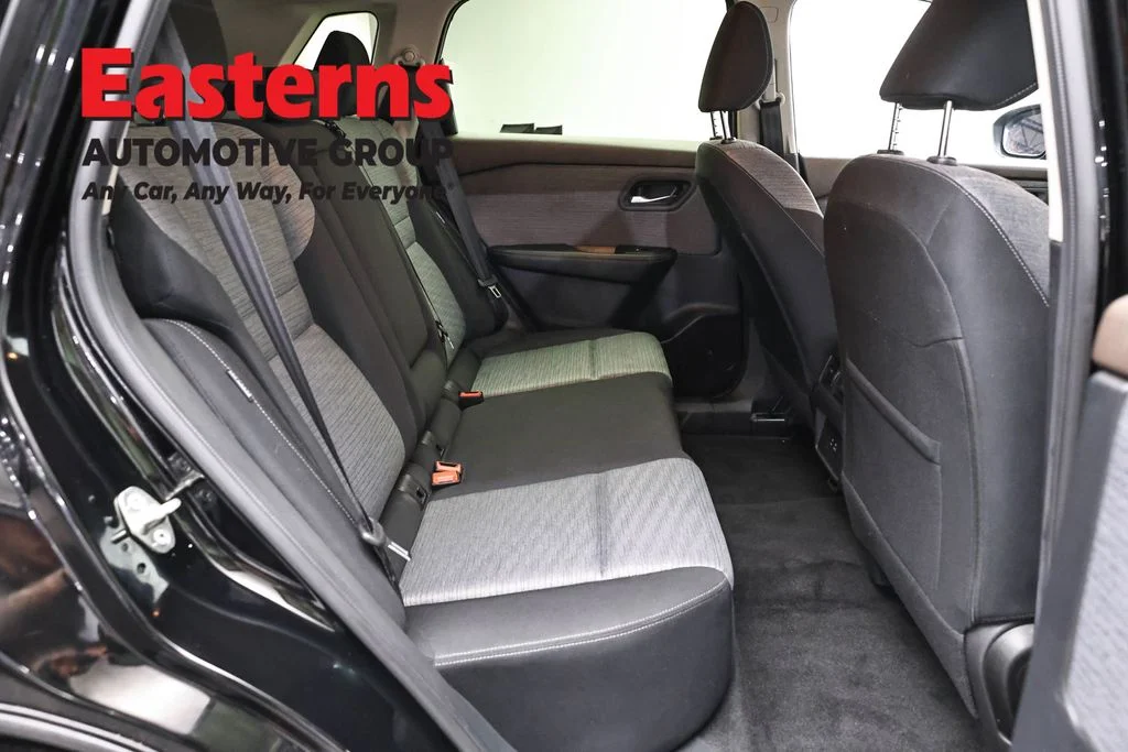 Used 2023 Black Nissan SV image 24