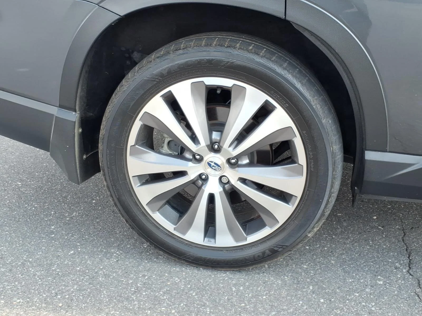 Used 2019 Magnetite Gray Metallic Subaru Touring image 11