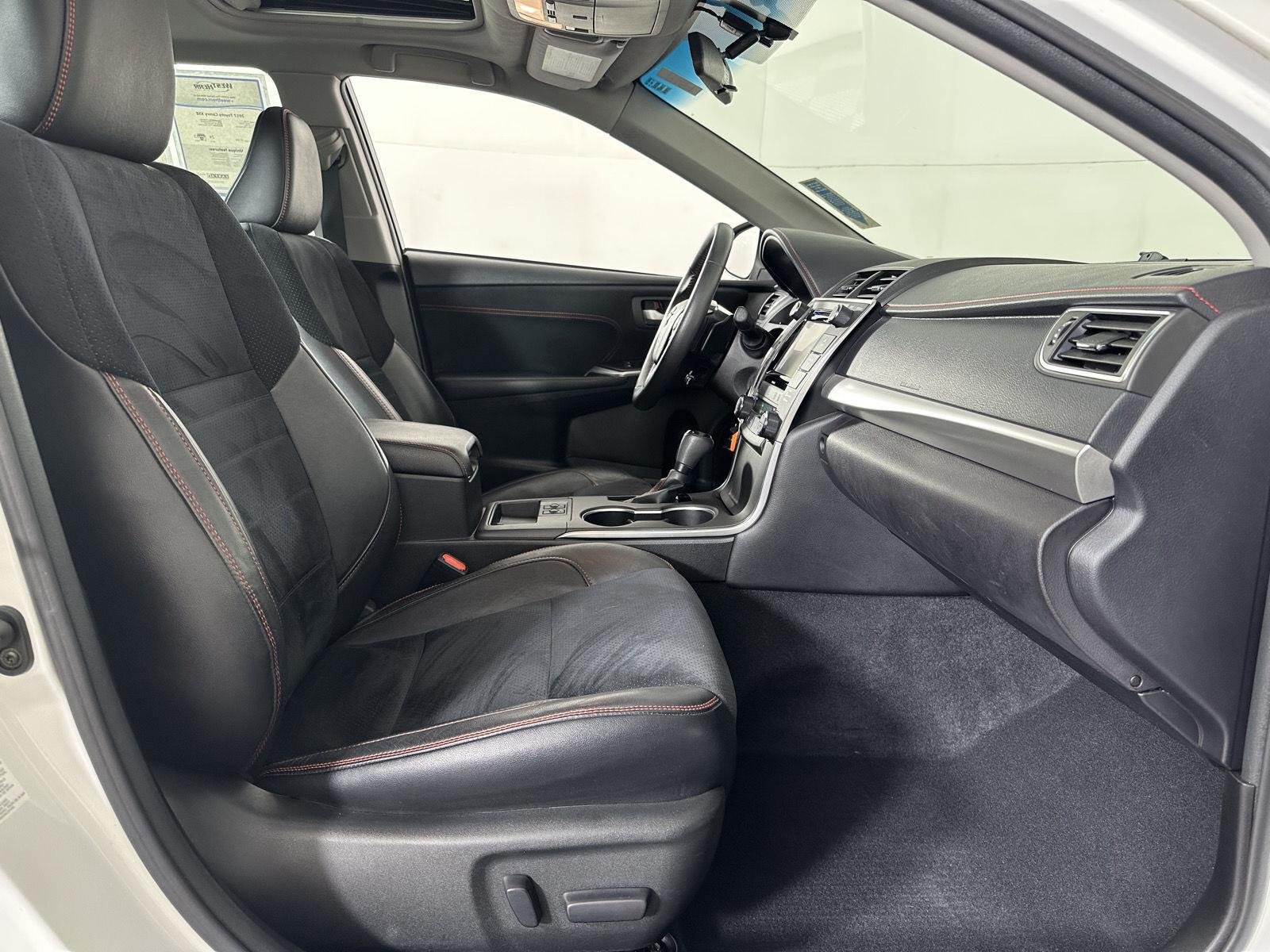 Used 2017 Blizzard Pearl Toyota XSE image 16