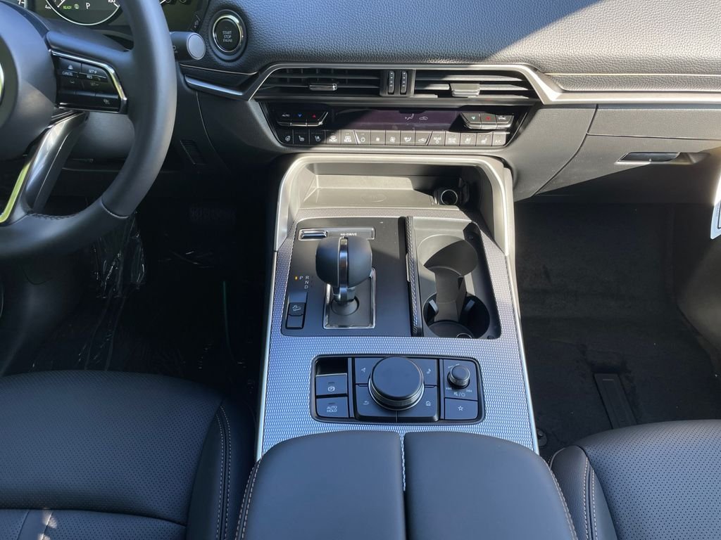 New 2026 Platinum Mazda 3.3 Turbo Preferred image 10