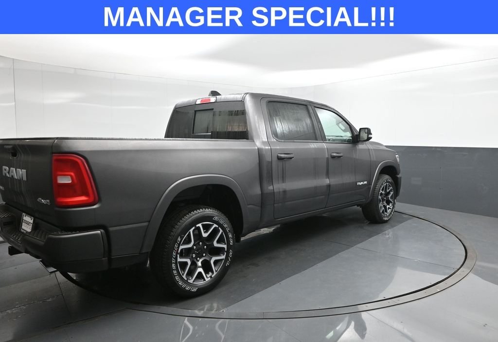 New 2026 Granite Crystal Metallic Clear-Coat Exterior Paint RAM Laramie image 11