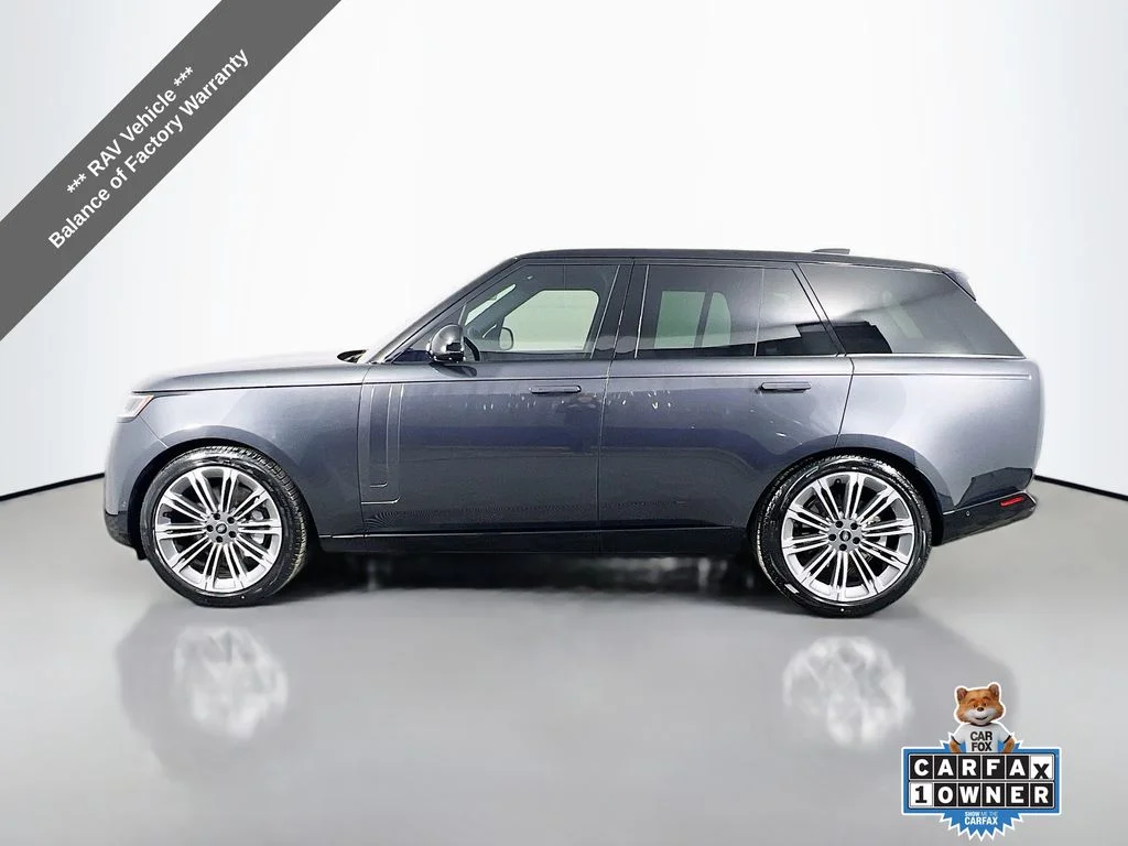 Used 2024 Carpathian Gray Premium Metallic Land Rover SE image 8