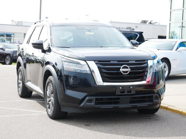 Used 2022 Black Nissan SV image 24