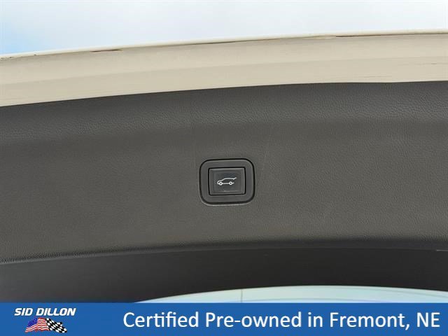 Certified Used 2021 WHITE FROST TRICOAT Buick Avenir image 7