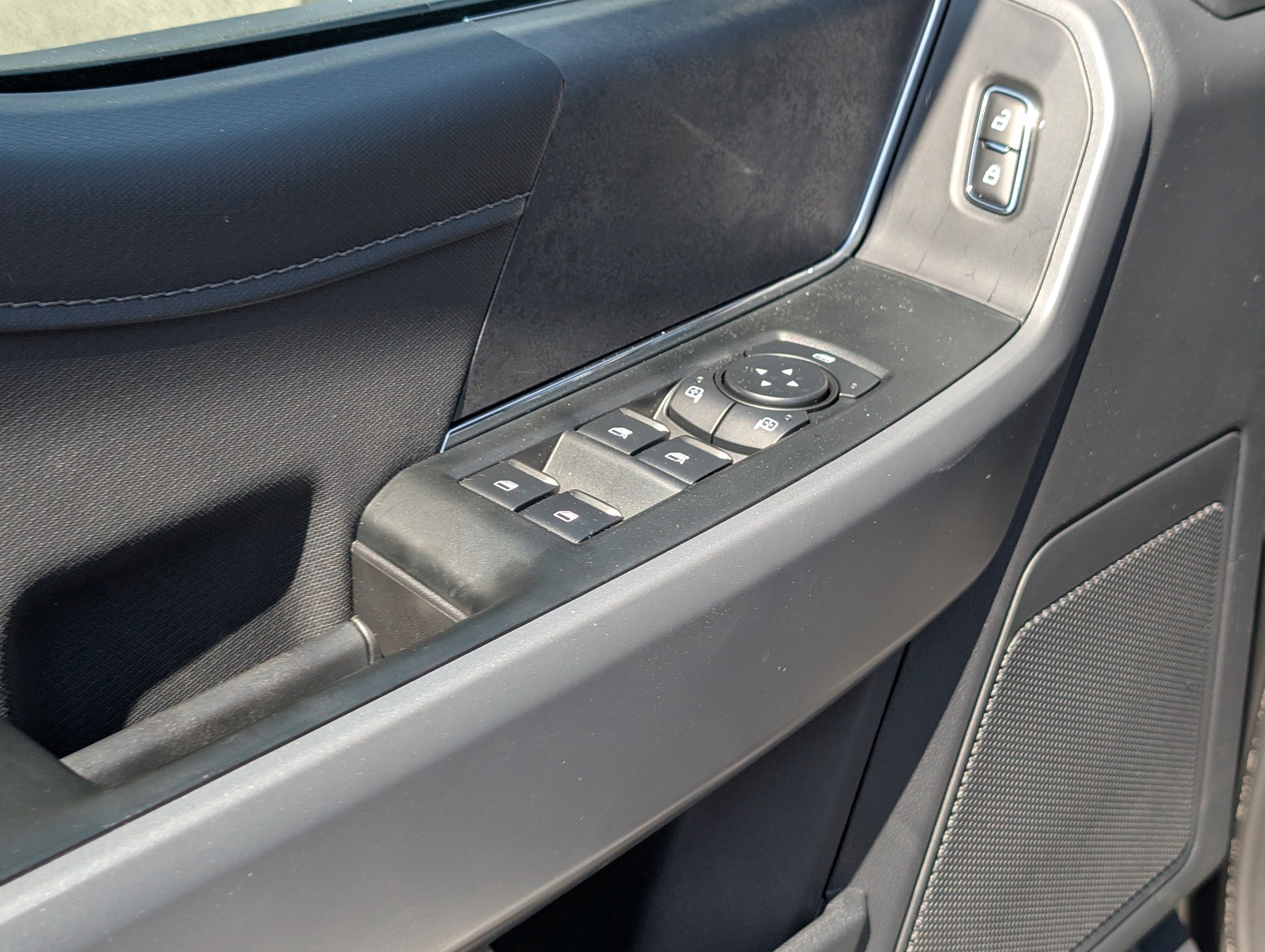 New 2026 Carbonized Gray Metallic FORD XLT image 17