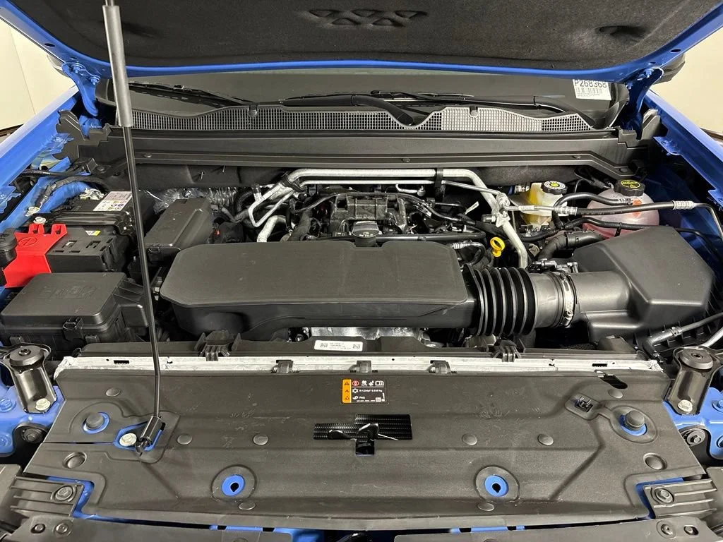 New 2026 Reef Blue Metallic Chevrolet ZR2 image 51