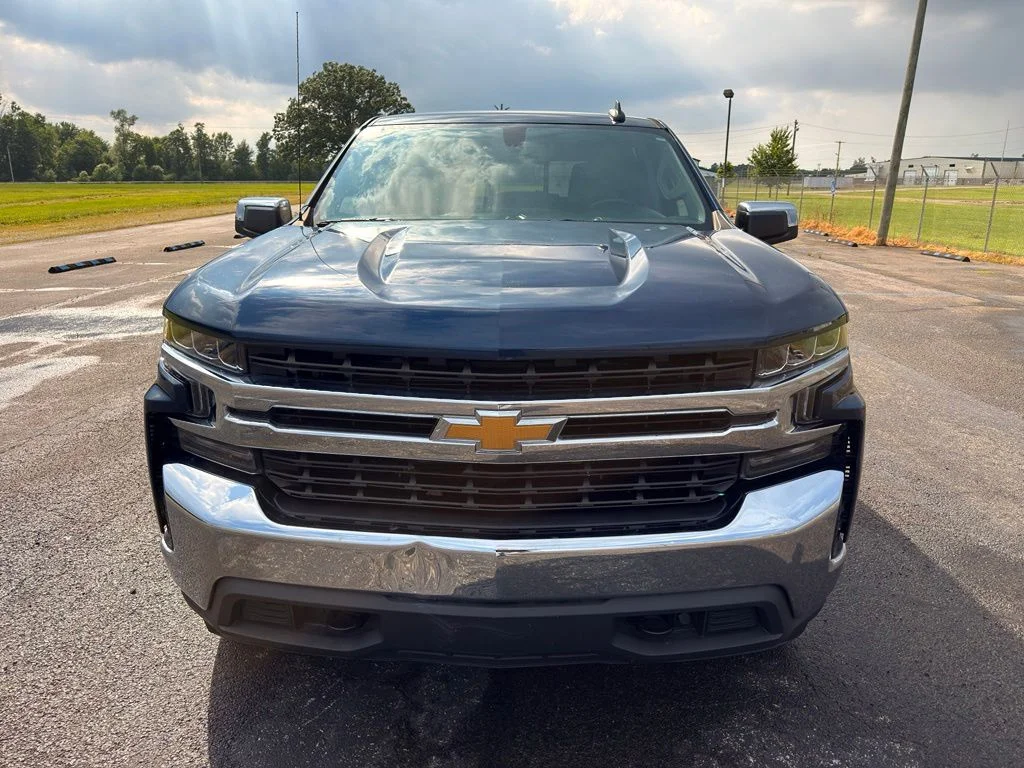 Used 2020 Blue Chevrolet LT image 18