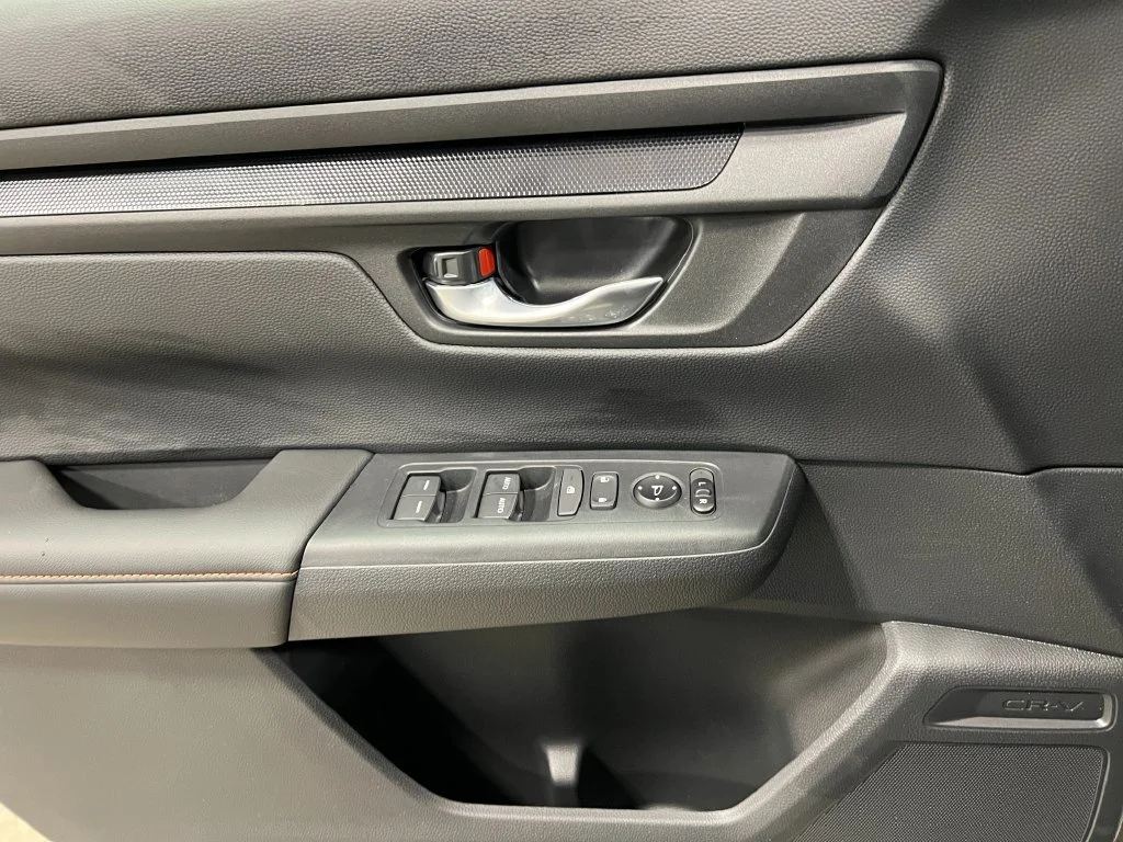 Used 2024 Canyon River Blue Metallic Honda Sport image 17