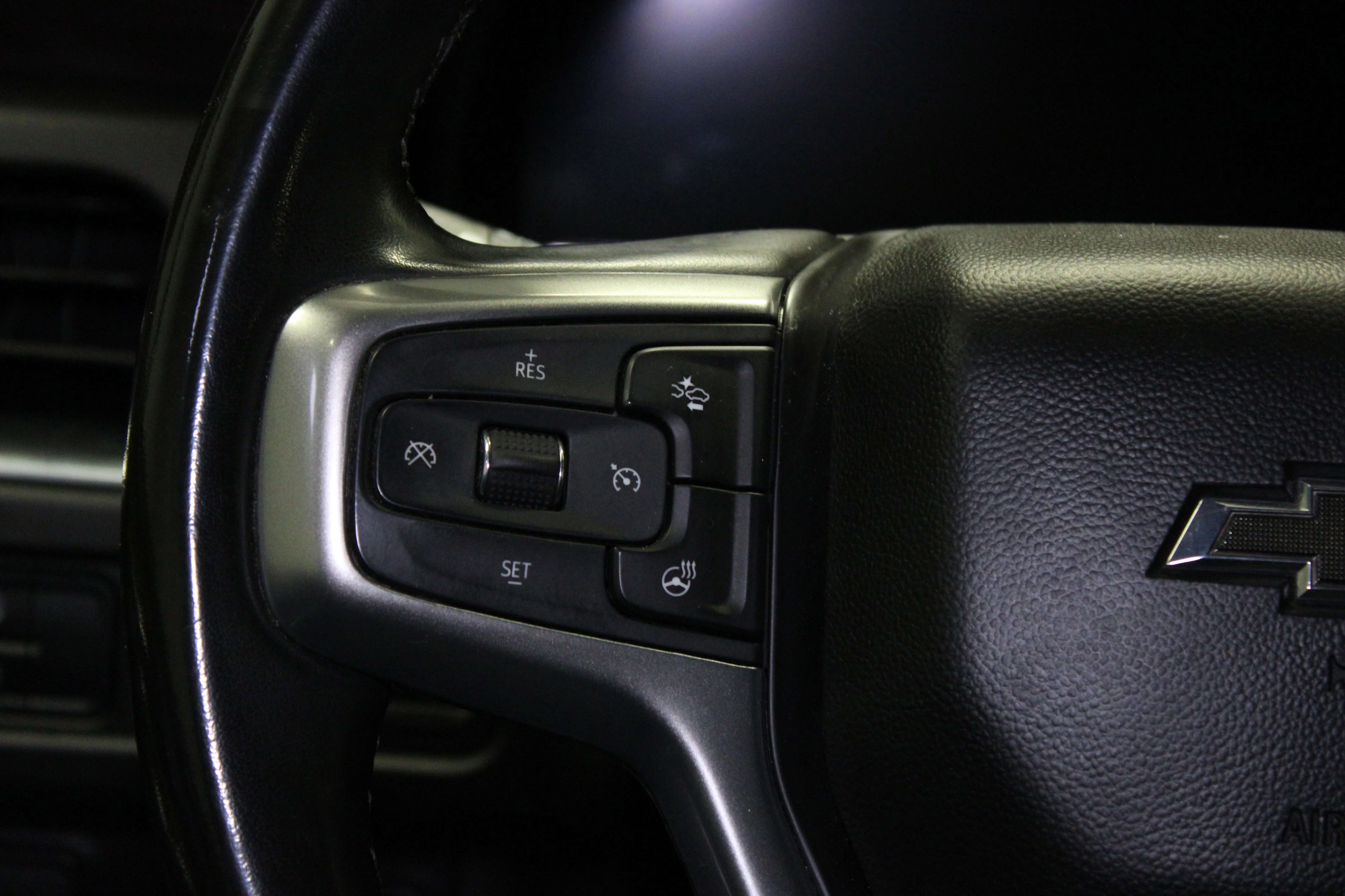 Used 2024 Black Chevrolet Z71 image 25