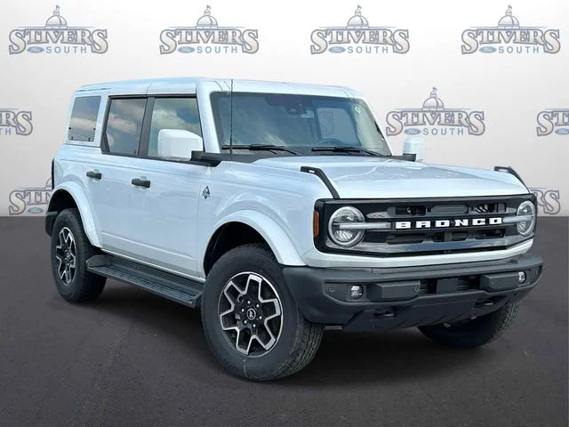 New 2026 White Ford Outer Banks image 1