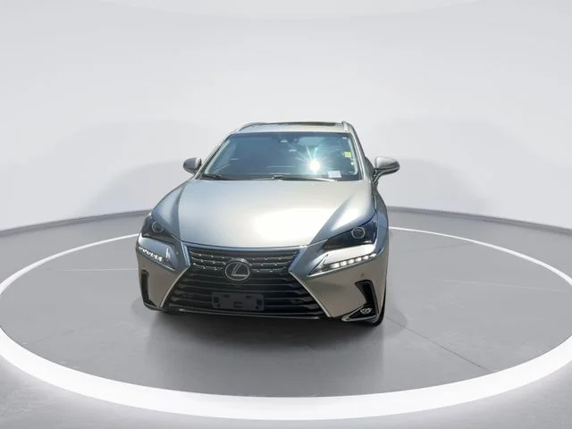 Used 2018 Silver Lexus 300h image 3