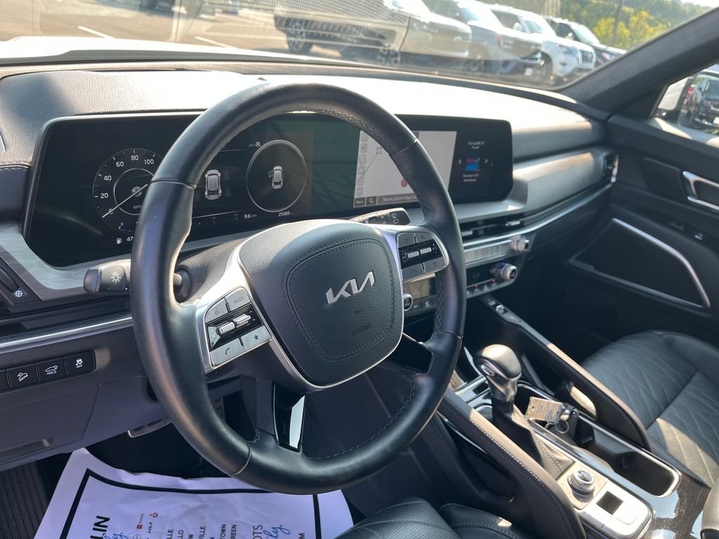 Used 2024 White Kia SX-Prestige X-Pro image 14