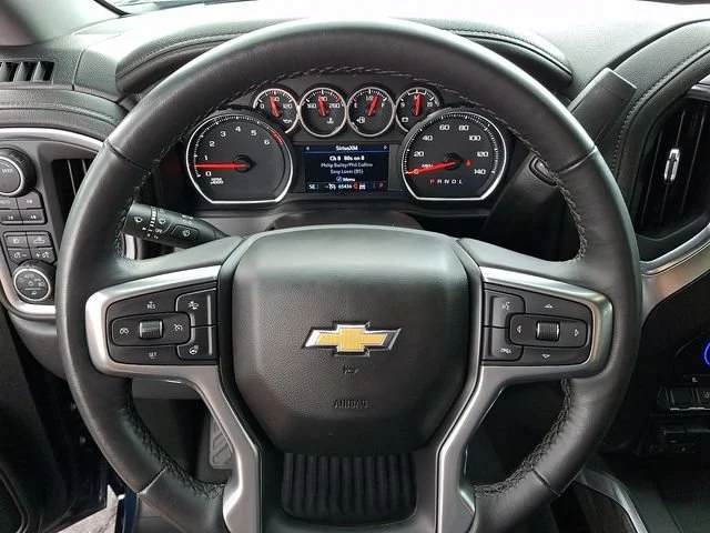 Used 2022 Northsky Blue Metallic Chevrolet LTZ image 19