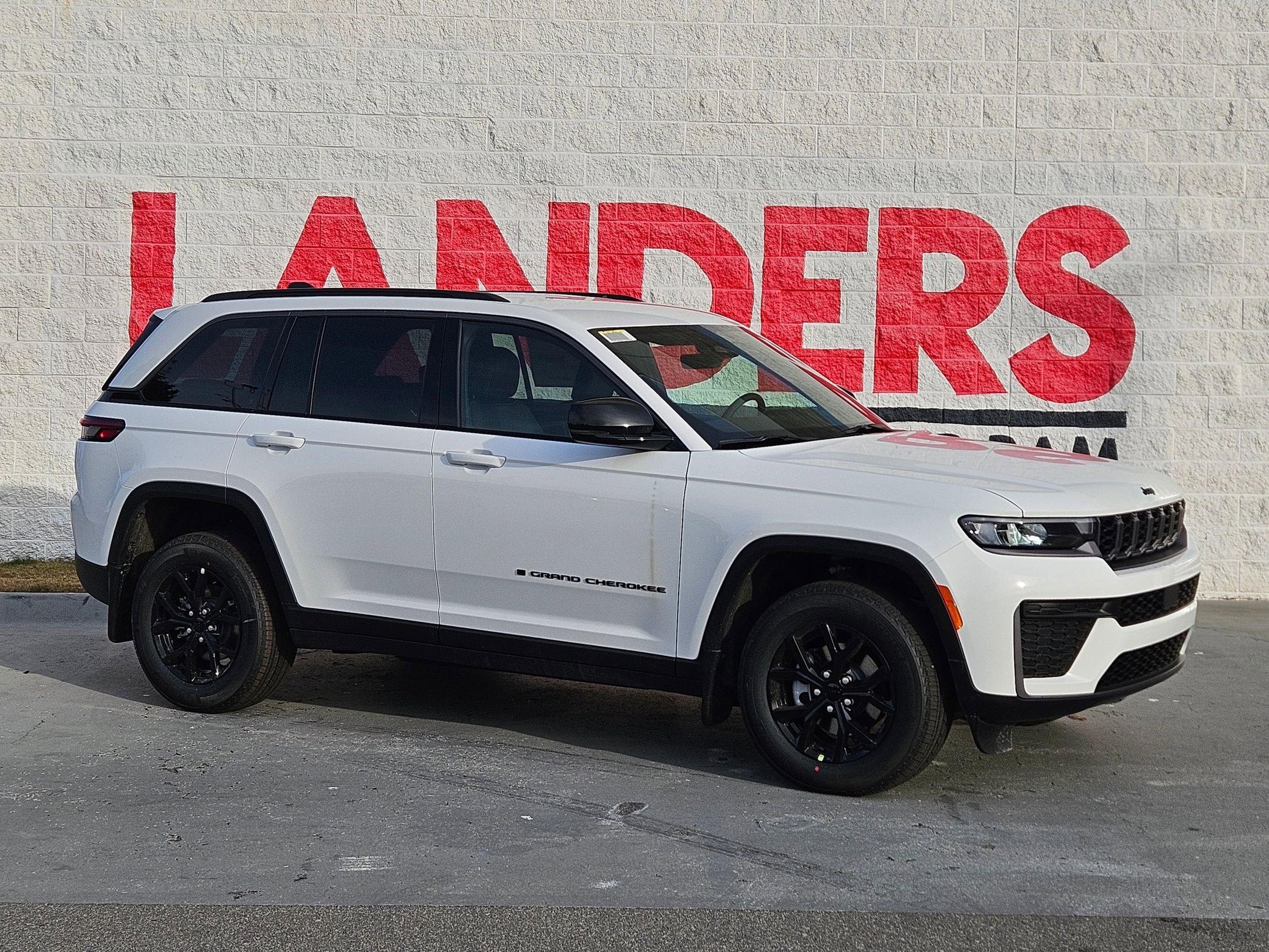 Jeep Grand Cherokee Laredo 4X4: Ultimate Off-Road Adventure